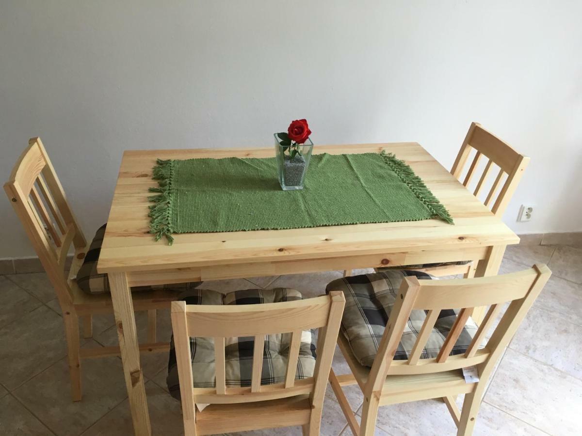 Dvacitka Apartment Ceske Budejovice Ngoại thất bức ảnh