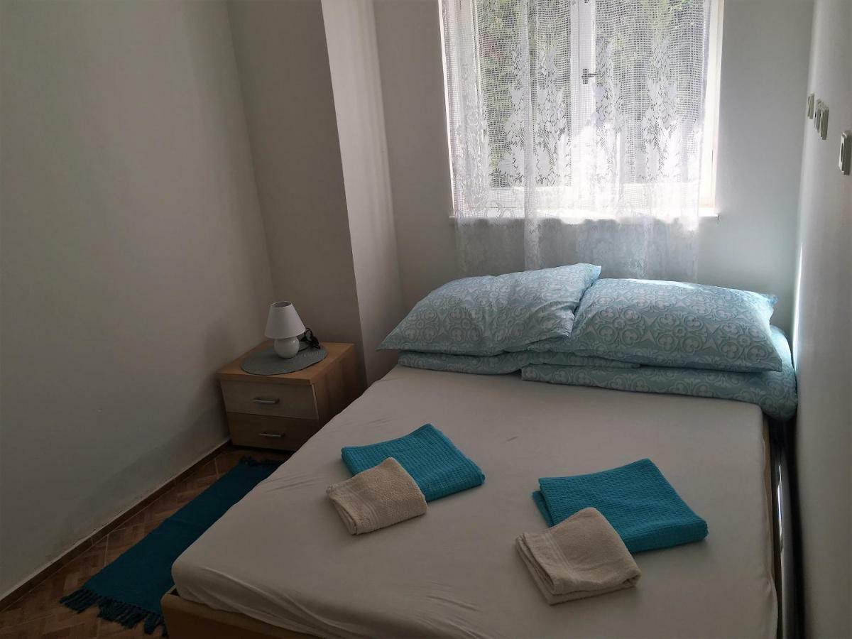 Dvacitka Apartment Ceske Budejovice Ngoại thất bức ảnh