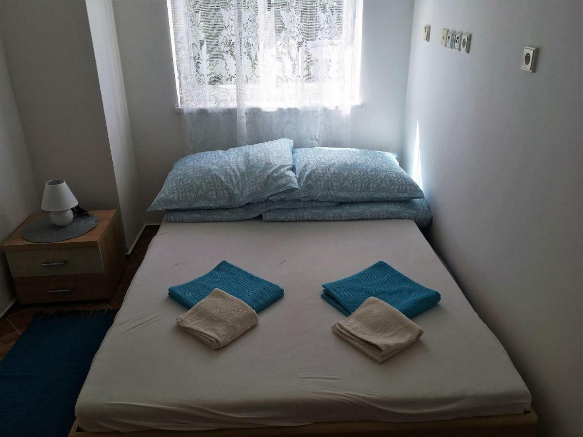 Dvacitka Apartment Ceske Budejovice Ngoại thất bức ảnh